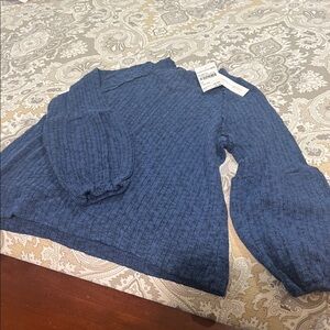 NWT Junior Girls Mock Neck lightweight Ribbed Sweater XS